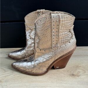Worn twice Sam Edelman Iris 2 Gold Croc Western Ankle Boots